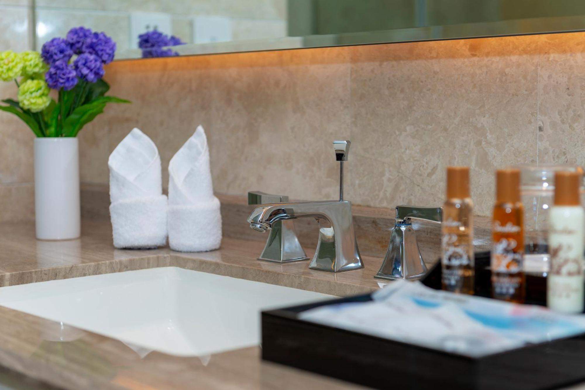 Similan Hotel Zhuhai-Gongbei Port מראה חיצוני תמונה